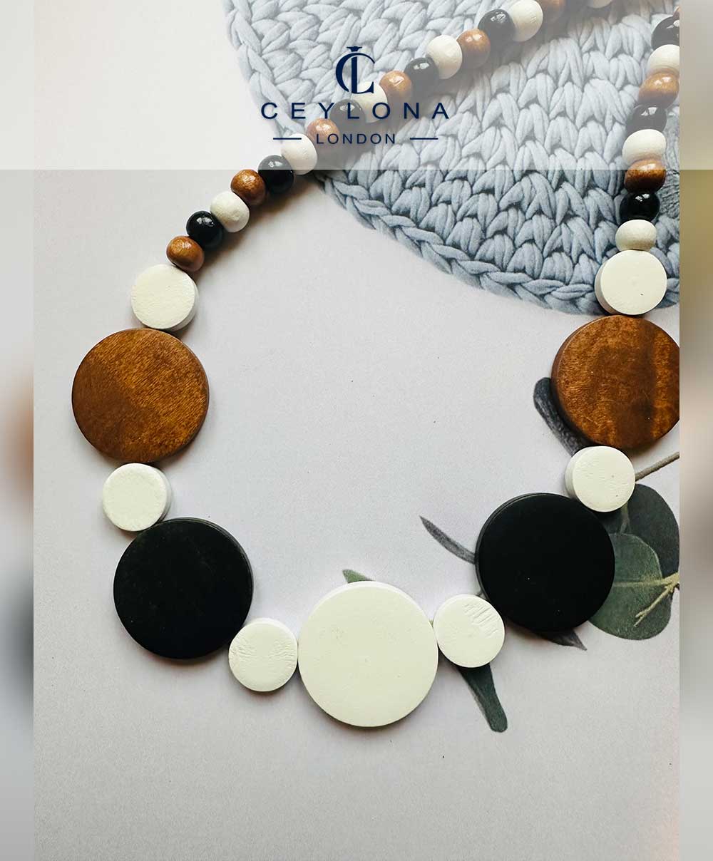 Harmony Wooden Necklace - Image 2