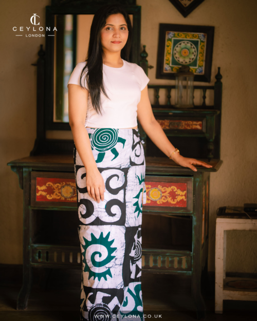 Emerald Mosaic Women’s Batik Lungi