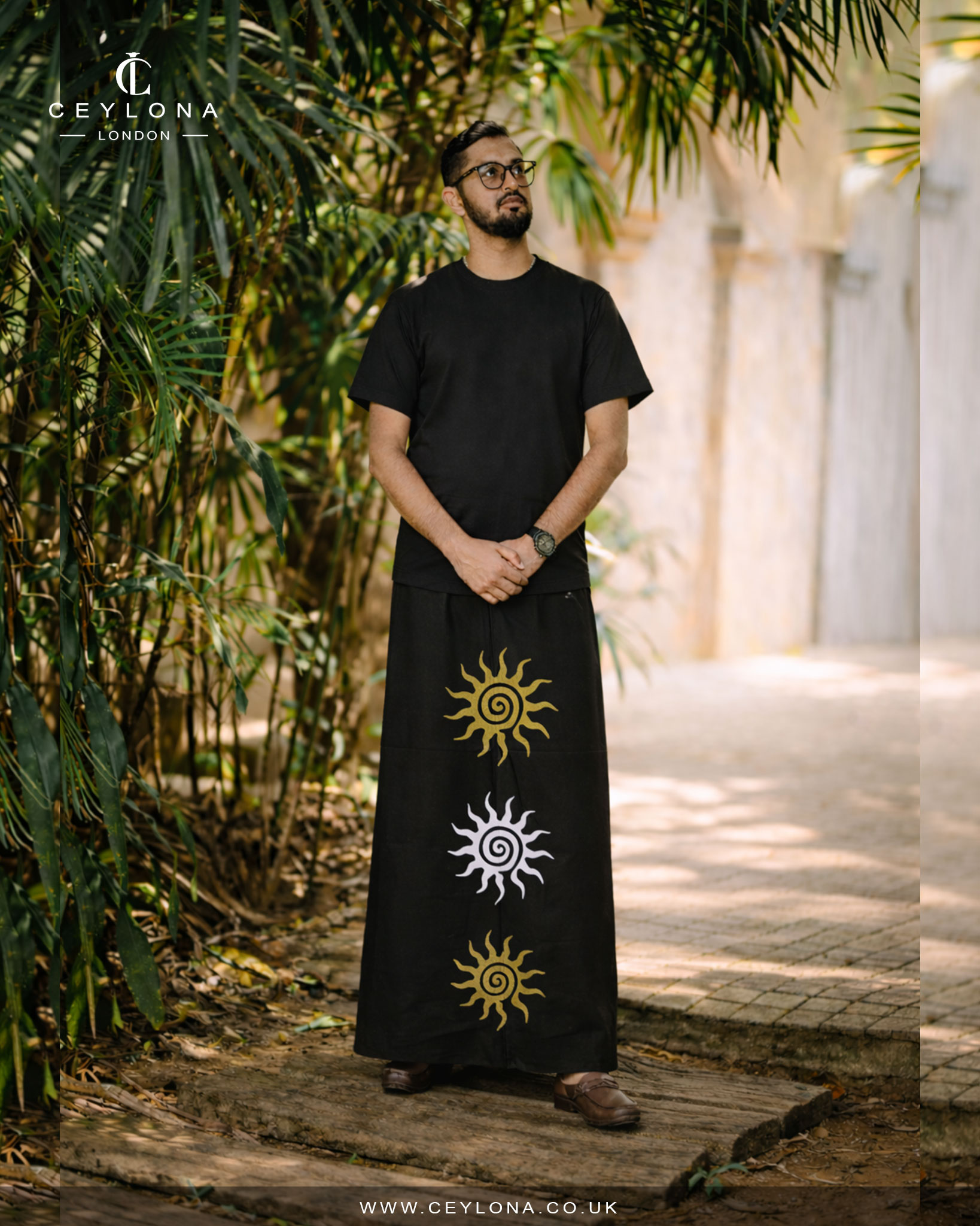 Sunburst Heritage Sarong - Image 3