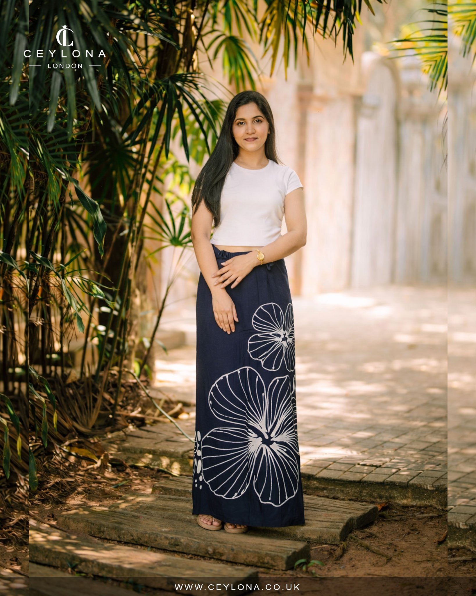 Midnight Bloom Women’s Batik Lungi